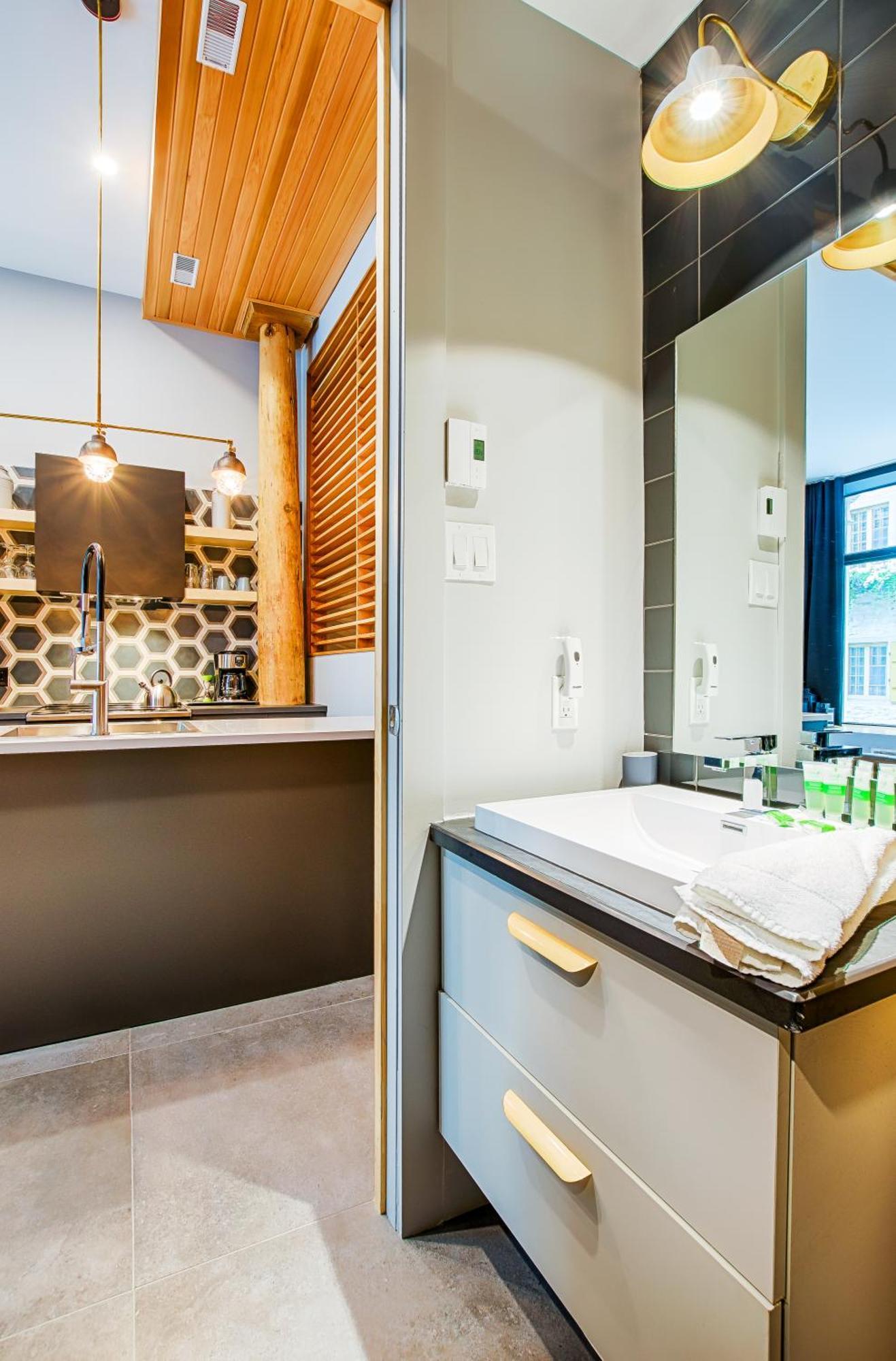 Apartament Les Lofts Champlain - Par Les Lofts Vieux-Quebec Zewnętrze zdjęcie