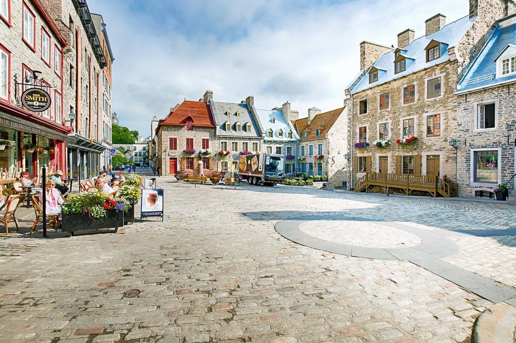 Apartament Les Lofts Champlain - Par Les Lofts Vieux-Quebec Zewnętrze zdjęcie